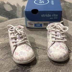 Stride Rite Baby Floral Shoes - Lavender and Cream